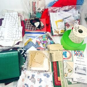 Quilting Caft Lot, Quilting Squares, Fat Quarters, Pattens, Trim, Fabric Ribbon